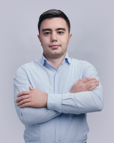 Нарек Арутюнян - Младший юрист