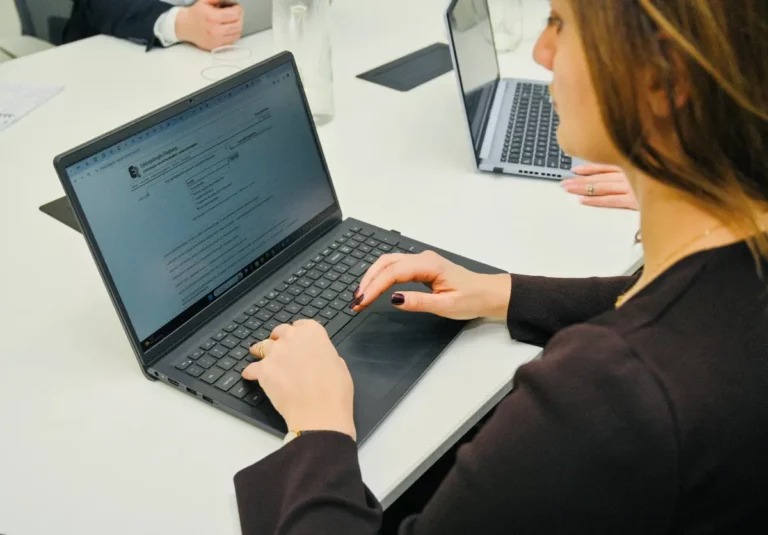 Իրավաբան Երևանում